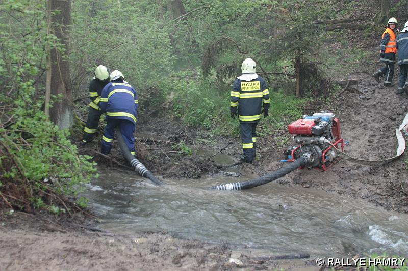 04.jpg - Úkol č.1 - požár lesa