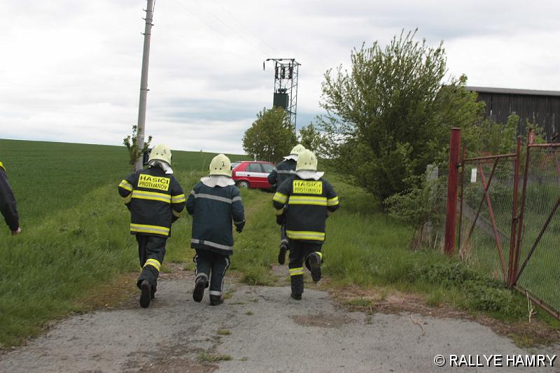 02.jpg - Úkol č.3 - spadlé elektrické vedení